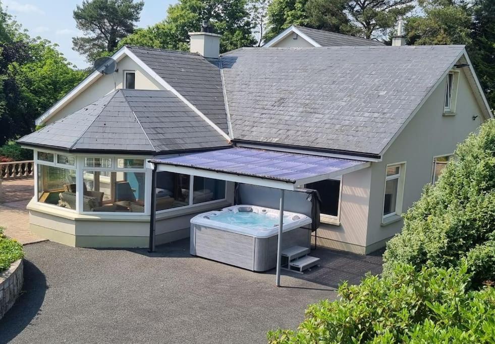 Gap Retreat Carrickmore Exterior foto